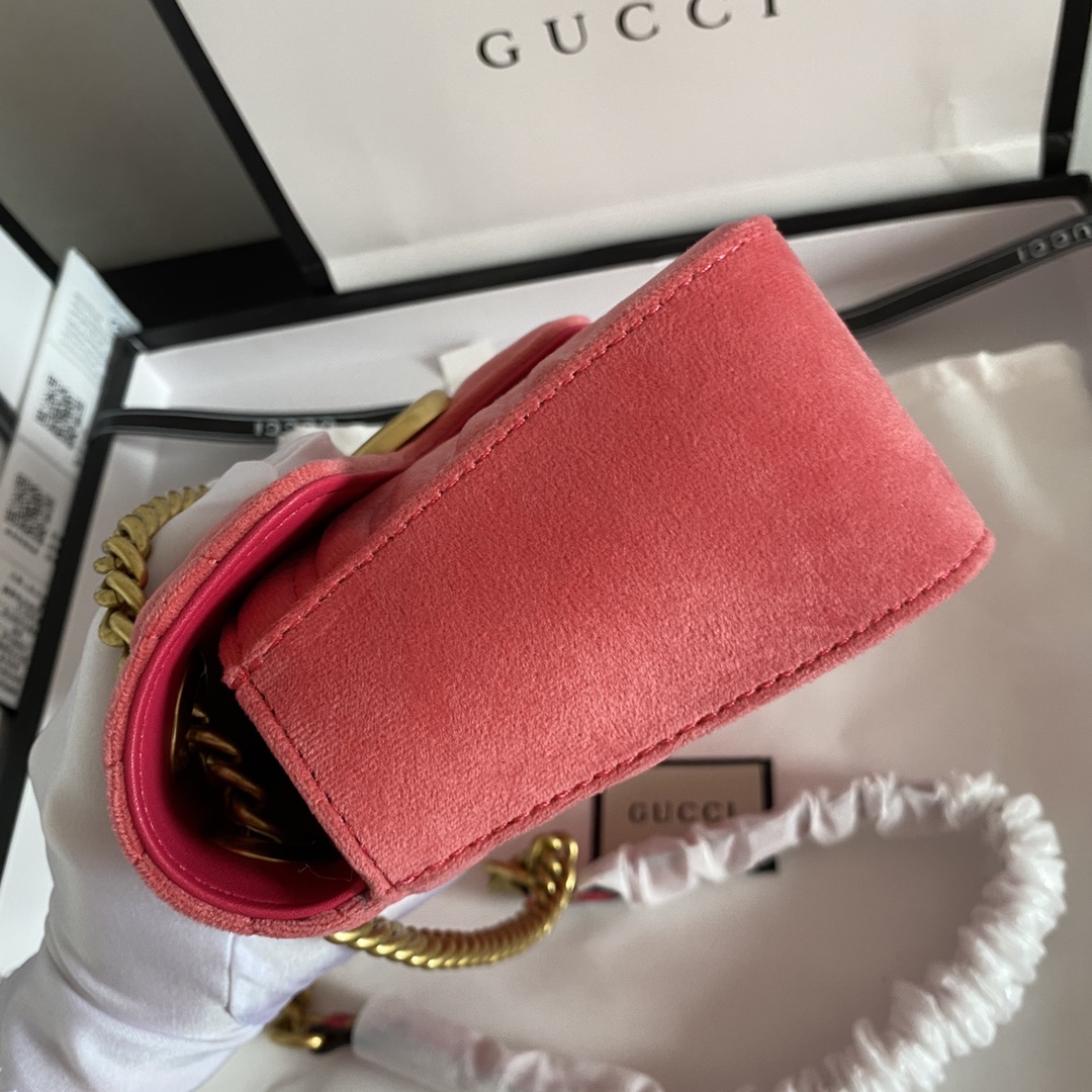 Gucci Satchel Bags